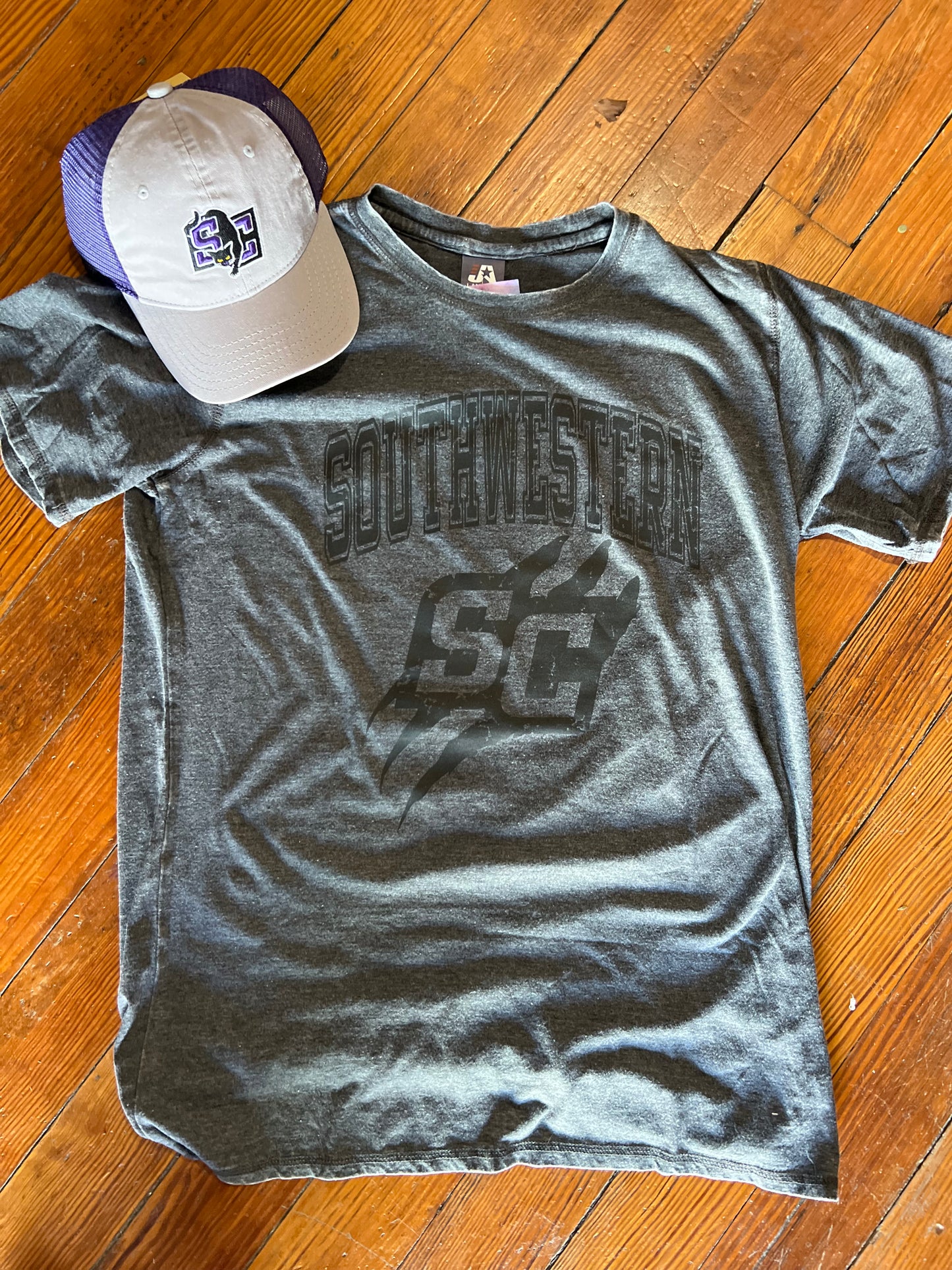 NEW!! SC Scratch Vintage Grey Tee
